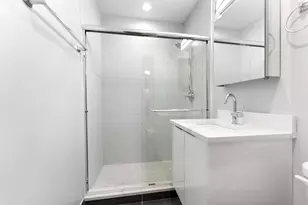 1546 W Jonquil Terrace, Chicago, IL 60626 - Photo 7