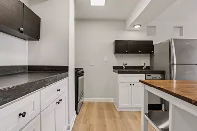 20 N Tower Road #4C, Oak Brook, IL 60523 - Photo 9