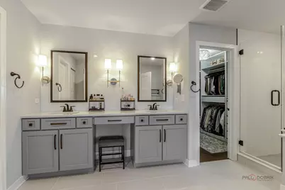 1038 Avery Ridge Circle, Lake Zurich, IL 60047 - Photo 23