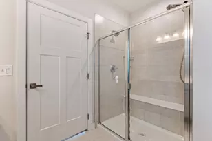 3694 Reddington Cir, Elgin, IL 60124 - Photo 15