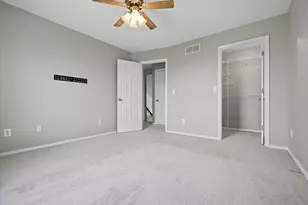 1308 Beacon Hill Ct, Normal, IL 61761 - Photo 17