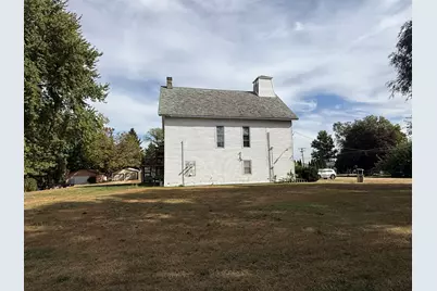 104-106 Gaston Street, Dixon, IL 61021 - Photo 9