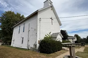 104-106 Gaston St, Dixon, IL 61021 - Photo 3