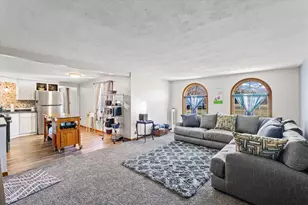 19263 N 1370 East Rd, Danville, IL 61834 - Photo 9