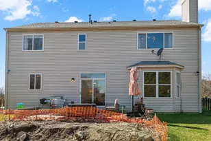 918 Neufairfield Dr, Joliet, IL 60432 - Photo 27