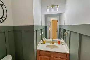 918 Neufairfield Dr, Joliet, IL 60432 - Photo 5