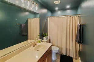 918 Neufairfield Dr, Joliet, IL 60432 - Photo 15