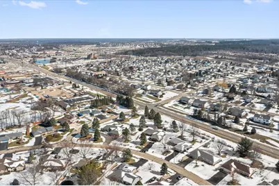 6629 Swansdown Road, Loves Park, IL 61111 - Photo 3