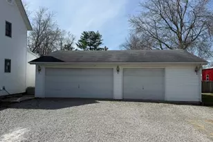 417 S 22nd St, Herrin, IL 62948 - Photo 39