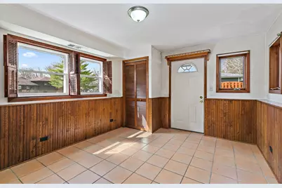 47 Lockman Circle, Elgin, IL 60123 - Photo 17