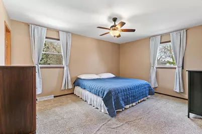 47 Lockman Circle, Elgin, IL 60123 - Photo 9