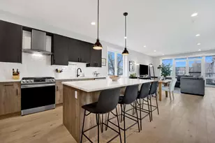 1932 N Drake Ave, Chicago, IL 60647 - Photo 3