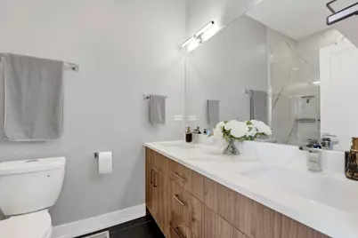 1932 N Drake Avenue #2W, Chicago, IL 60647 - Photo 17