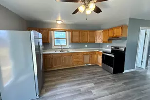 702 4th Ave, Ottawa, IL 61350 - Photo 9