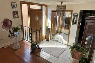 8220 S Mozart St, Chicago, IL 60652 - Photo 3