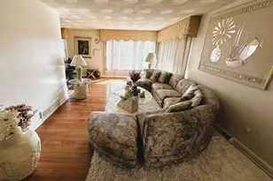 8220 S Mozart St, Chicago, IL 60652 - Photo 5