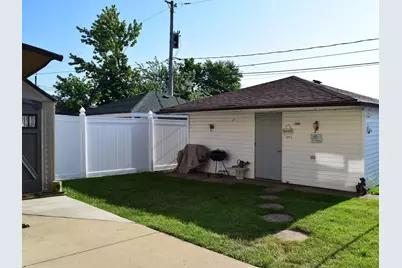 8220 S Mozart Street, Chicago, IL 60652 - Photo 21