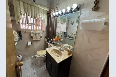 8220 S Mozart Street, Chicago, IL 60652 - Photo 17