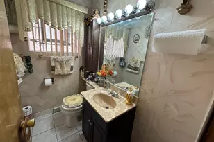 8220 S Mozart St, Chicago, IL 60652 - Photo 17