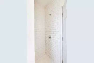 4240 N Clarendon Avenue #405N, Chicago, IL 60613 - Photo 13