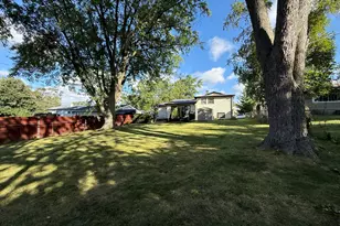 615 Nolan Ave, Glendale Heights, IL 60139 - Photo 21
