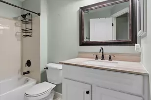 1458 Whitespire Ct, Naperville, IL 60565 - Photo 23