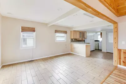 5115 Parkview Drive, McCullom Lake, IL 60050 - Photo 7