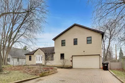 5115 Parkview Drive, McCullom Lake, IL 60050 - Photo 3