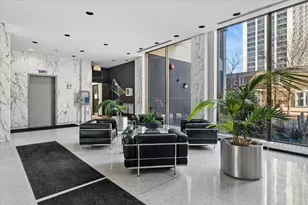 1460 N Sandburg St, Chicago, IL 60610 - Photo 13