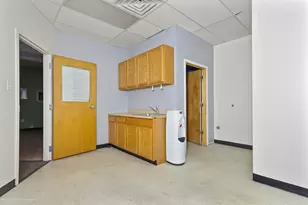 4195 S Archer Ave, Chicago, IL 60632 - Photo 23