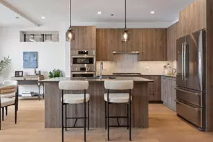 434 W Melrose St, Chicago, IL 60657 - Photo 9