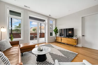 1938 W Augusta Boulevard #204, Chicago, IL 60622 - Photo 7