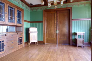 121 Monroe Ave, Elgin, IL 60123 - Photo 5