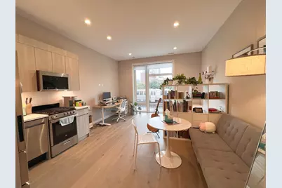 3757 N Sheffield Avenue #305, Chicago, IL 60613 - Photo 3