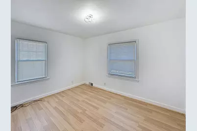 14 Blackhawk Hills Court, Rock Island, IL 61201 - Photo 9