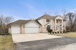 15845 114th Ct, Orland Park, IL 60467 - Photo 3