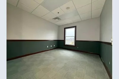 1650 E Main Street, Saint Charles, IL 60174 - Photo 7