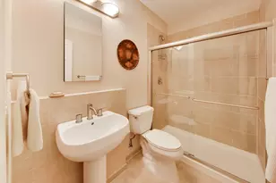 2616 Goldenrod Ln, Glenview, IL 60026 - Photo 33