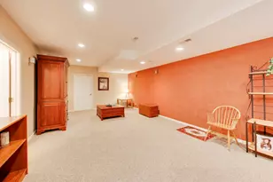 2616 Goldenrod Ln, Glenview, IL 60026 - Photo 31