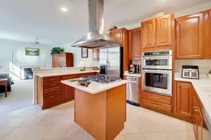 2616 Goldenrod Ln, Glenview, IL 60026 - Photo 9