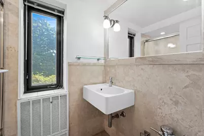 5048 N Marine Drive #F3, Chicago, IL 60640 - Photo 13
