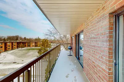 6443 Clarendon Hills Road #411K, Willowbrook, IL 60527 - Photo 11