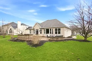 595 Kelly Ave, Yorkville, IL 60560 - Photo 17