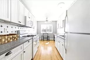 1311 S Finley Rd, Lombard, IL 60148 - Photo 9