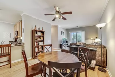 1155 W Roosevelt Road #304, Chicago, IL 60608 - Photo 11