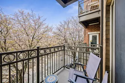 1155 W Roosevelt Road #304, Chicago, IL 60608 - Photo 15