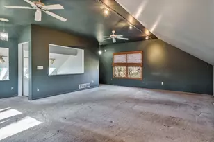 313 Genoa St, Cherry Valley, IL 61016 - Photo 37