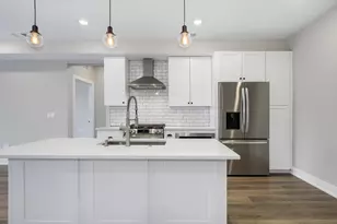 261 Washington Blvd, Oak Park, IL 60304 - Photo 5