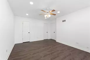 8534 Westberry Ln, Tinley Park, IL 60487 - Photo 19