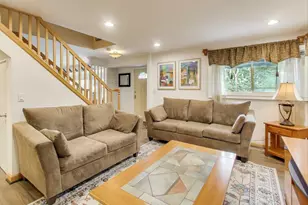 3226 Sprucewood Rd, Wilmette, IL 60091 - Photo 9